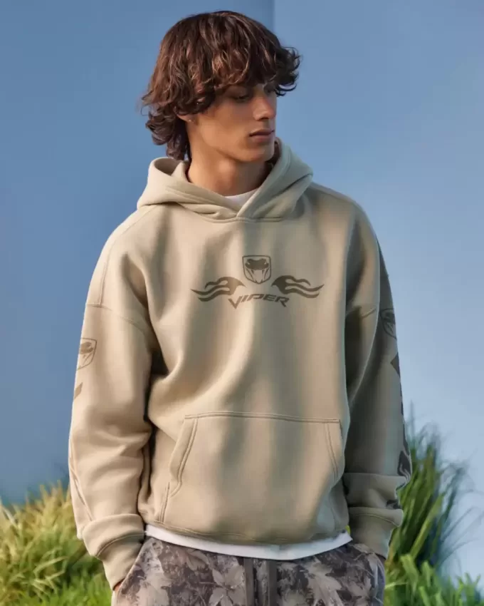 Boxy Dodge Viper Graphic Hoodie Boxy Dodge Viper Graphic Hoodie