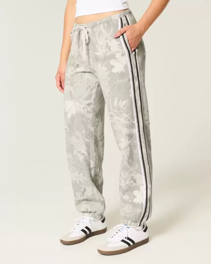 Camo Baggy Fleece Joggers Camo Baggy Fleece Joggers