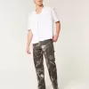Camo Baggy Painter Jeans