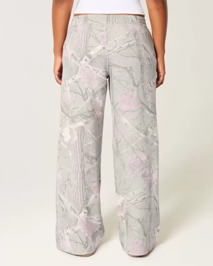 Camo Baggy Sweatpants