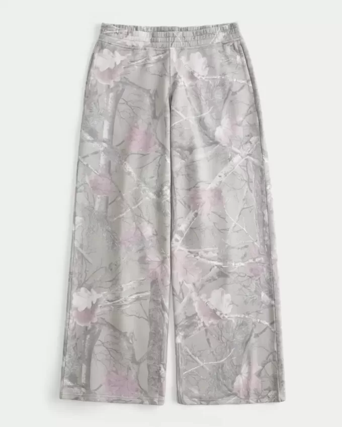 Camo Baggy Sweatpants