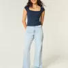 Curvy High-Rise Light Wash Baggy Jeans Curvy High-Rise Light Wash Baggy Jeans
