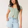 Curvy High-Rise Light Wash Relaxed Denim Shorts 5″