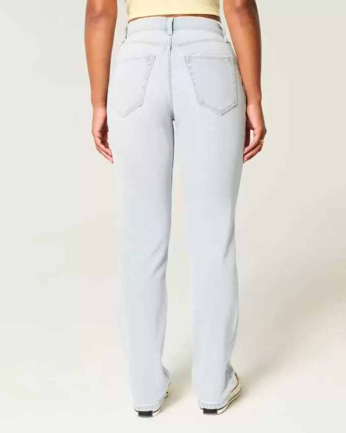 Curvy High-Rise Light Wash Straight Jeans