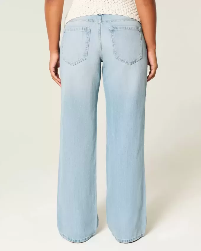 Curvy Low-Rise Distressed Baggy Jeans