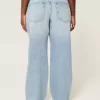 Curvy Low-Rise Light Wash Baggy Jeans
