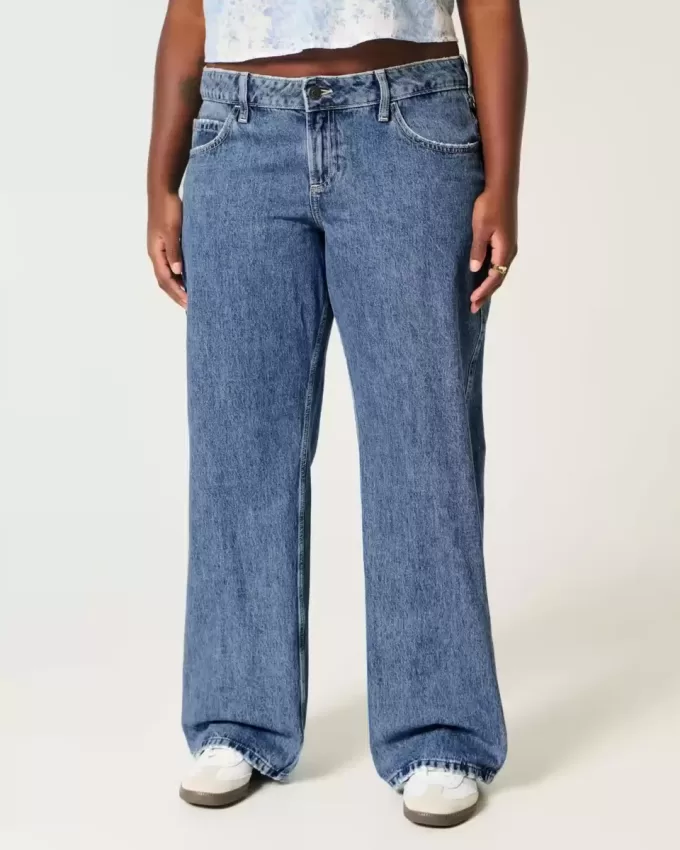Curvy Low-Rise Medium Wash Baggy Jeans Curvy Low-Rise Medium Wash Baggy Jeans