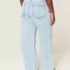 Curvy Low-Rise Ripped Light Wash Baggy Jeans