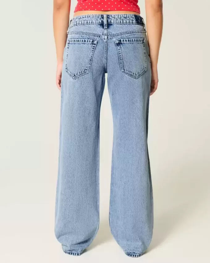 Curvy Low-Rise Ripped Medium Wash Baggy Jeans