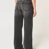 Curvy Low-Rise Washed Black Baggy Jeans Curvy Low-Rise Washed Black Baggy Jeans