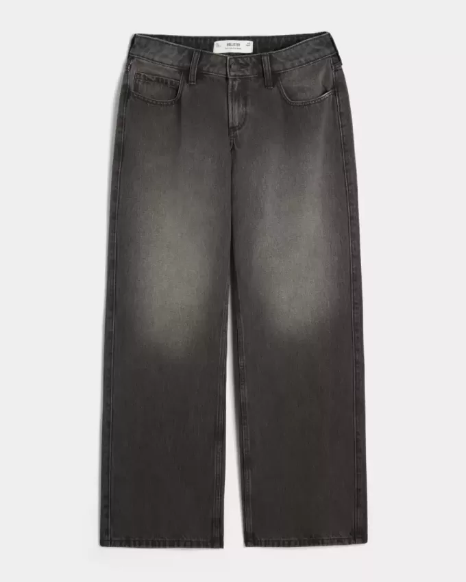 Curvy Low-Rise Washed Black Baggy Jeans Curvy Low-Rise Washed Black Baggy Jeans