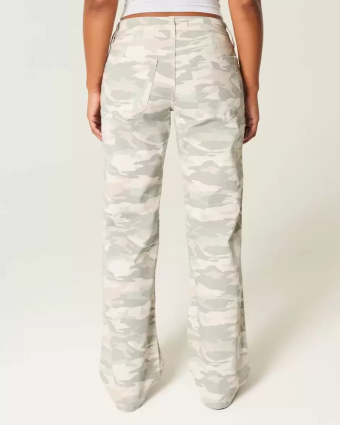 Curvy Low-rise Y2K Camo Baggy Jeans