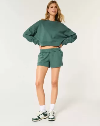 Easy Crew Sweatshirt & Fleece Shorts Bundle