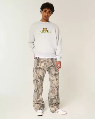 Garfield Graphic Crew Sweatshirt