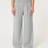Hollister Livvy Low-Rise Wide-Leg Pants