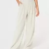 Hollister Livvy Ultra High-Rise Wide-Leg Pants