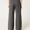 Hollister Livvy Ultra High-Rise Wide-Leg Pants