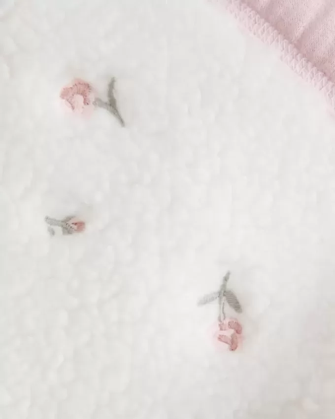 Hollister x Crocs Sherpa-Lined Zip-Up Hoodie Hollister x Crocs Sherpa-Lined Zip-Up Hoodie