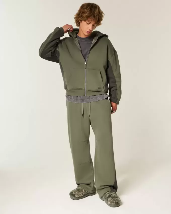 Hollister x Crocs Super Baggy Sweatpants