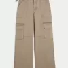 Low-Rise Baggy Cargo Pants