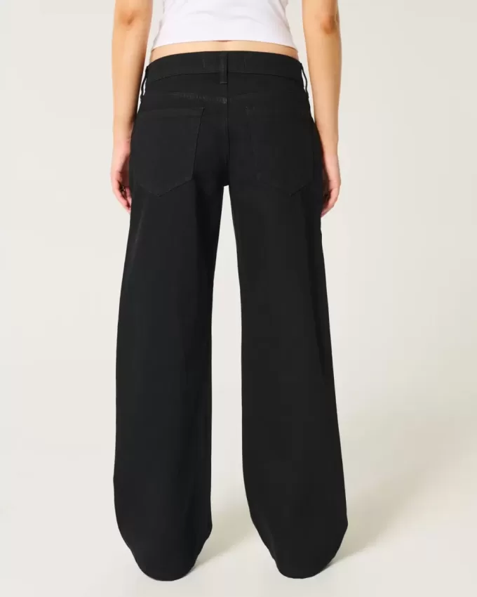 Low-Rise Black Baggy Jeans Low-Rise Black Baggy Jeans