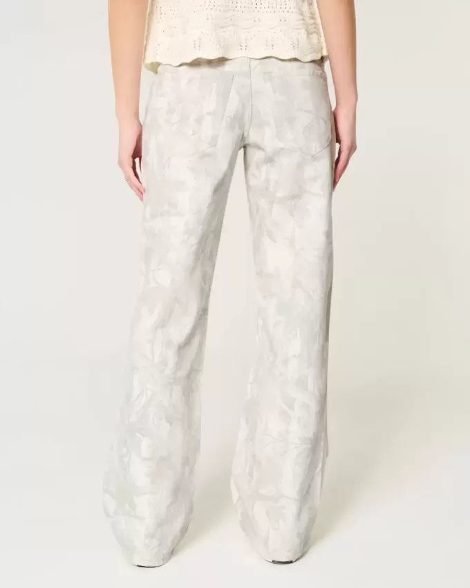 Low-Rise Camo Baggy Jeans Low-Rise Camo Baggy Jeans