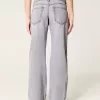 Low-Rise Grey Baggy Jeans