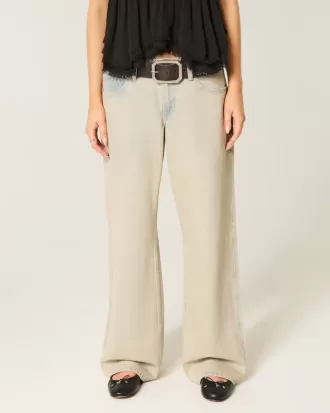 Low-Rise Light Wash Baggy Jeans