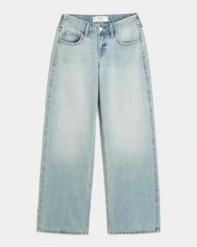 Low-Rise Light Wash Baggy Jeans