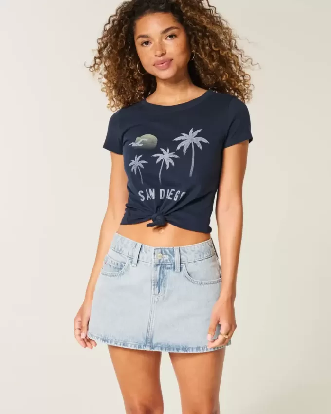 Low-Rise Light Wash Denim Mini Skort Low-Rise Light Wash Denim Mini Skort