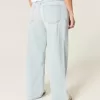 Low-Rise Light Wash Star Embroidery Baggy Jeans
