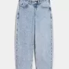 Low-Rise Light Wash Tapered Baggy Jeans