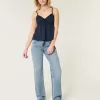 Low-Rise Medium Wash Loose Jeans