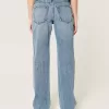 Low-Rise Medium Wash Loose Jeans