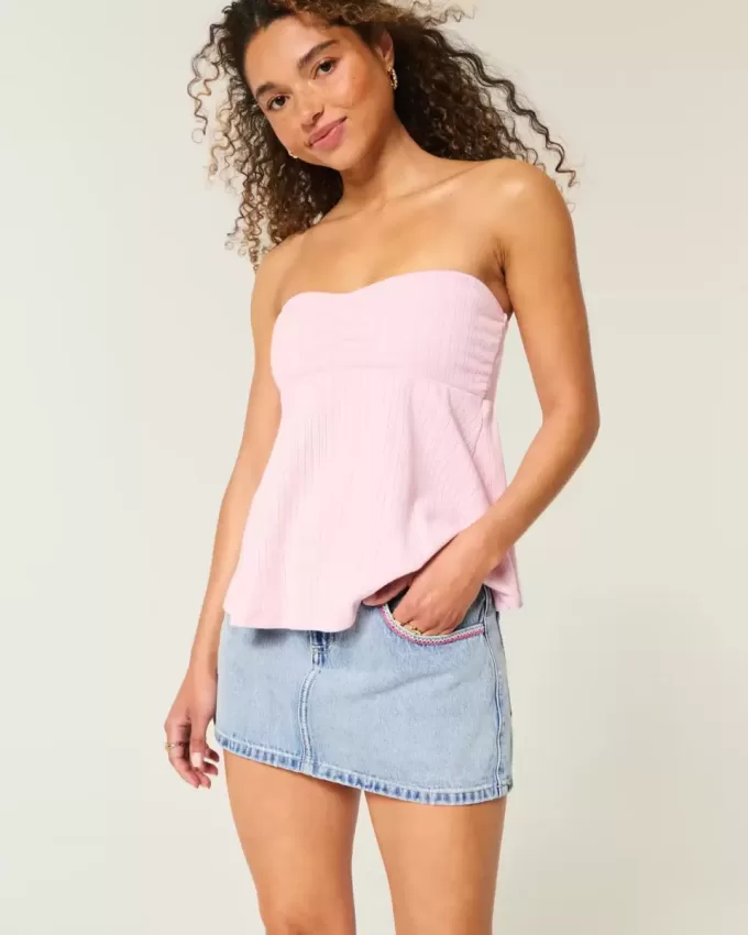 Low-Rise Pink Embroidered Light Wash Denim Mini Skort