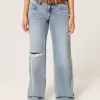 Low-Rise Ripped Light Wash Baggy Jeans