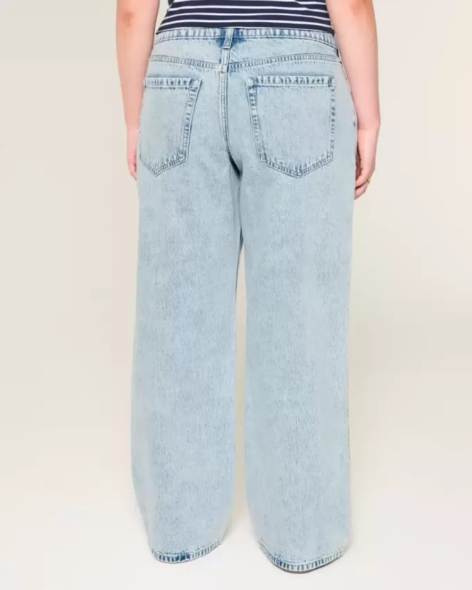 Low-Rise Ripped Light Wash Baggy Jeans
