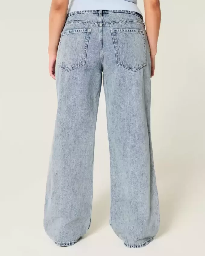 Low-Rise Ripped Medium Wash Baggy Jeans