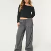 Low-Rise Super Baggy Pants