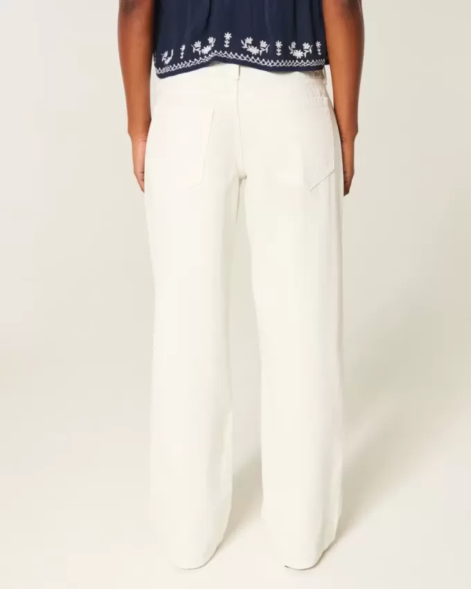 Low-Rise White Baggy Jeans