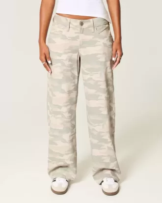 Low-Rise Y2K Camo Baggy Jeans