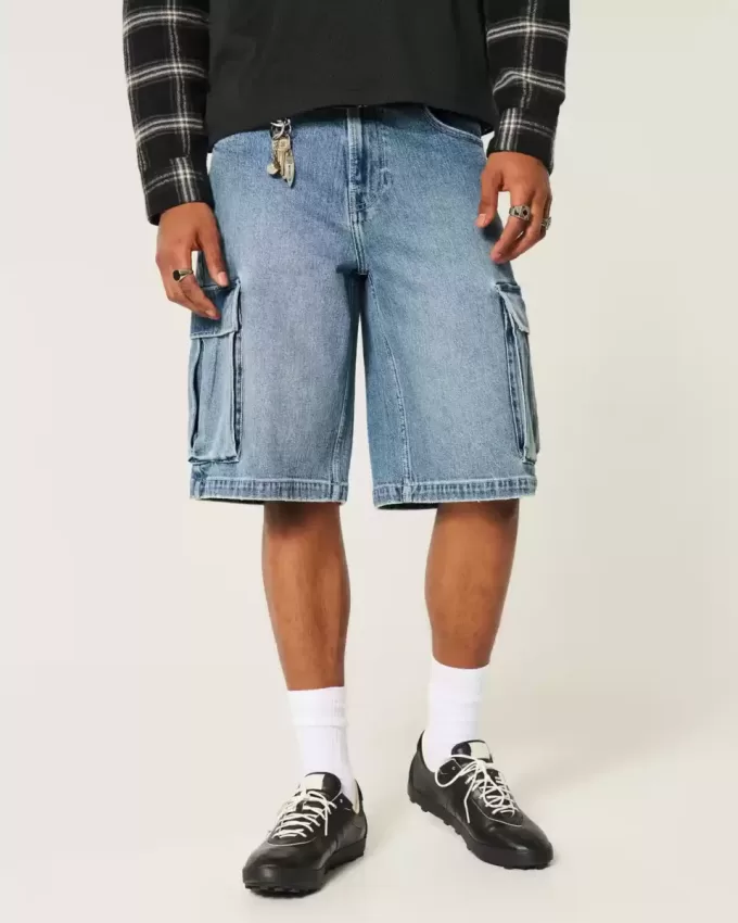 Medium Wash Super Baggy Denim Cargo Shorts Medium Wash Super Baggy Denim Cargo Shorts