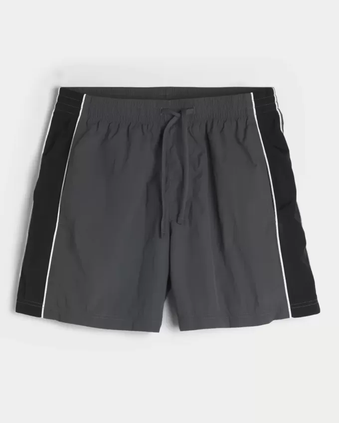 Mid-Thigh Baggy Soccer Shorts Mid-Thigh Baggy Soccer Shorts
