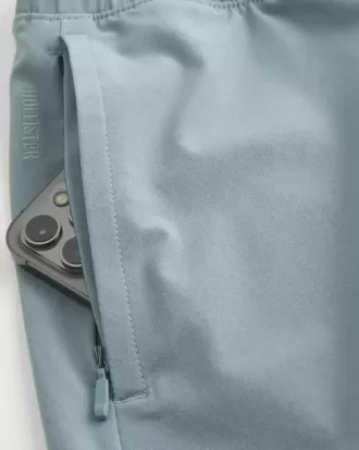 Mid-Thigh Hybrid Active Shorts Mid-Thigh Hybrid Active Shorts