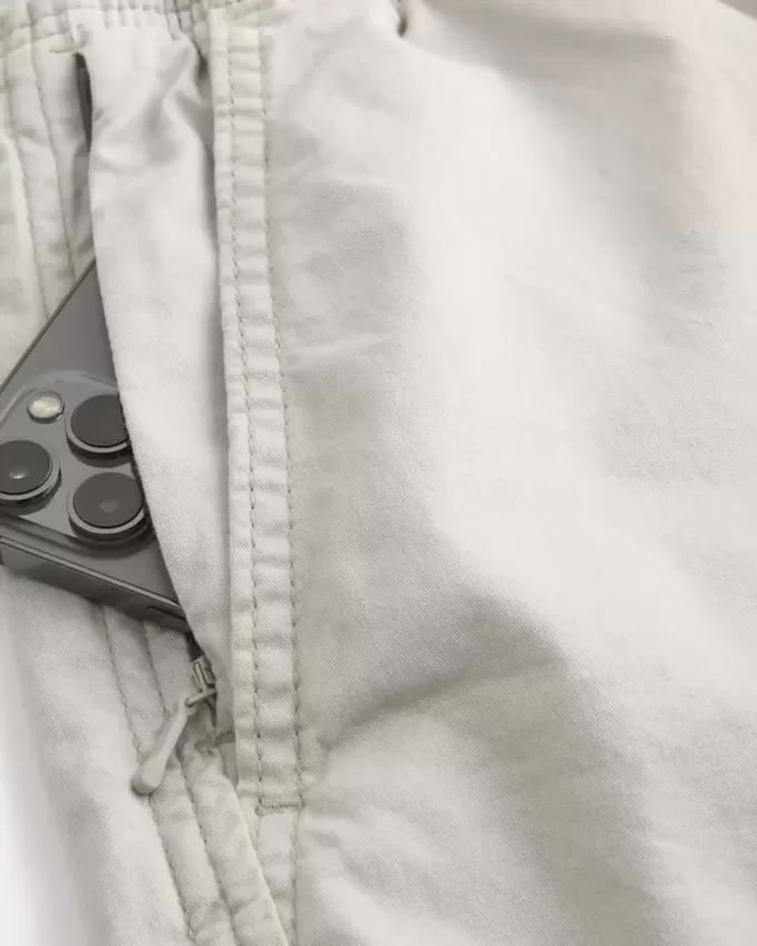 Mid-Thigh Twill Pull-On Shorts