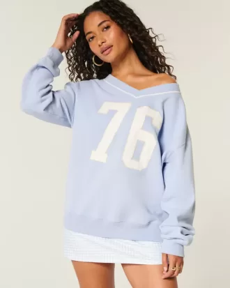 Oversized Number Graphic V-Neck Sweatshirt