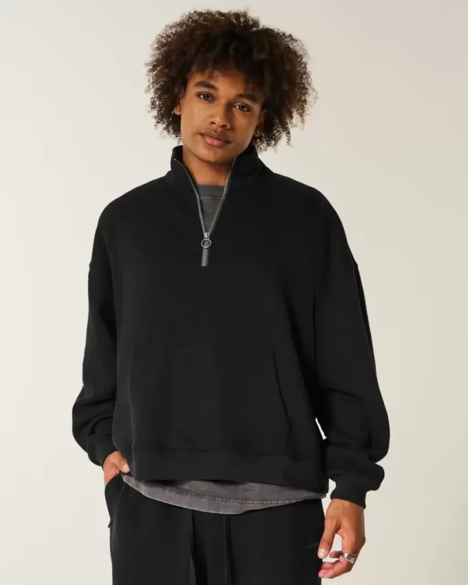 Rectangle Fit Quarter-Zip Sweatshirt