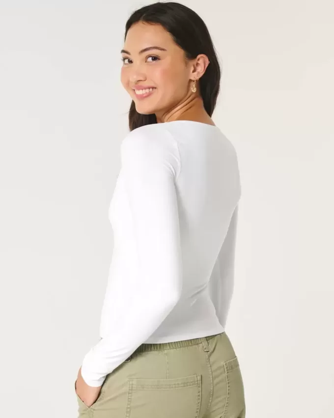 Soft Stretch Seamless Fabric Scoop Top